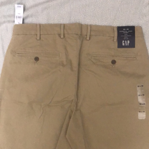 NWT GAP ESSENTIAL KHAKI SKINNY,comfort stretch waistaband,mid rise,skinny leg - Picture 7 of 10